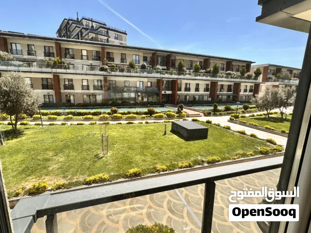 The Most Luxurious View in the Area / Lake-Facing Unit