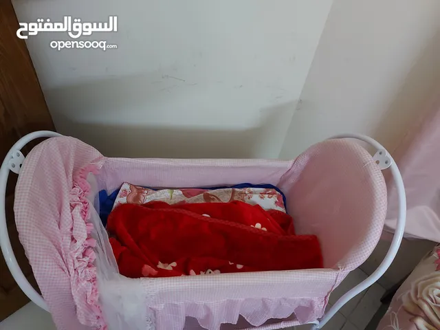 سرير طفل cot 10Bd