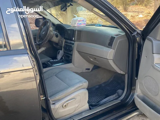 Used Jeep Grand Cherokee in Mafraq