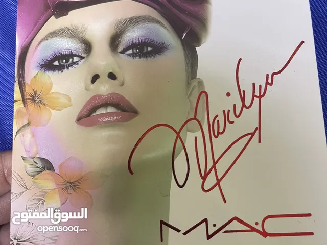 Mac eyeshadow