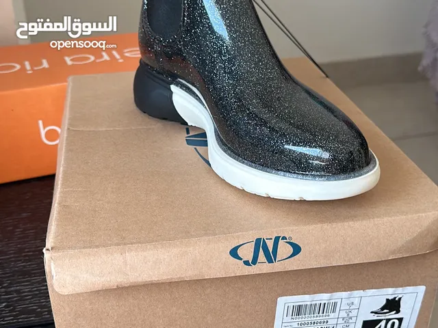 Other Boots in Northern Governorate