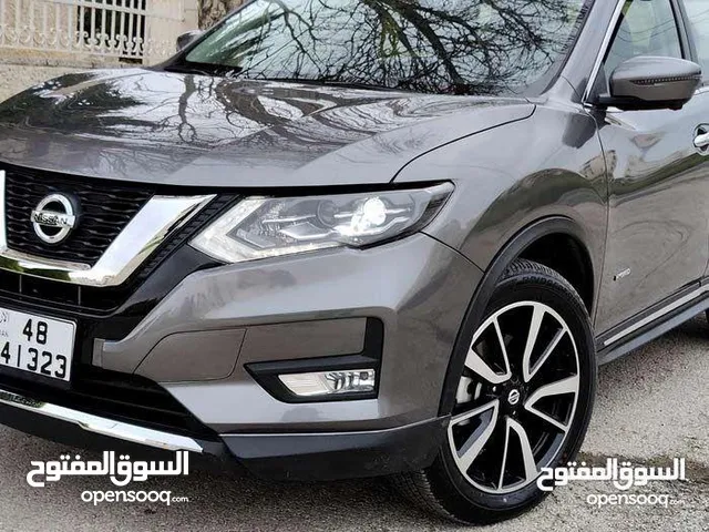 Used Nissan X-Trail in Salt