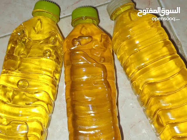 للبيع زيت زيتون متع السنة ترهونة مشاءالله النص لتر علي14دينار