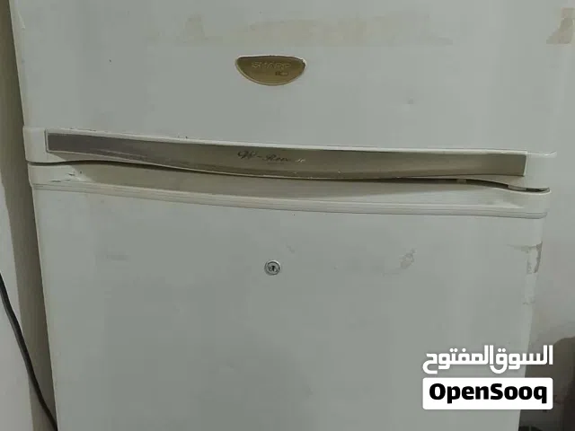 ثلاجه شارب