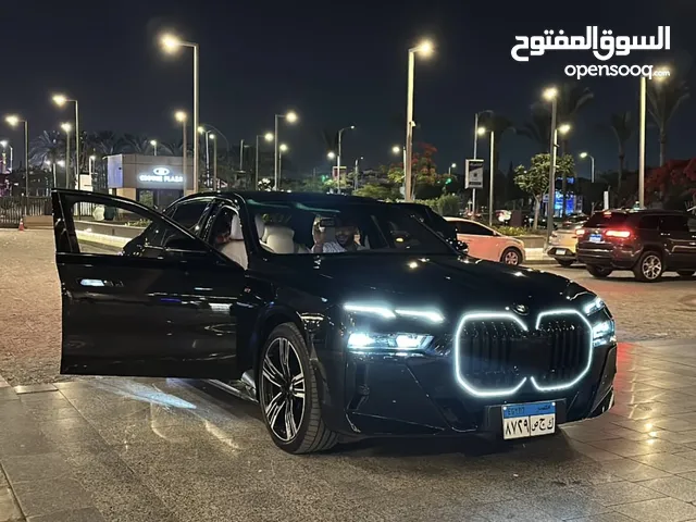 Bmw 7 series 2025 للايجار