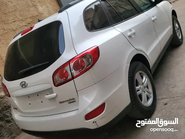 New Hyundai Santa Fe in Al Hudaydah