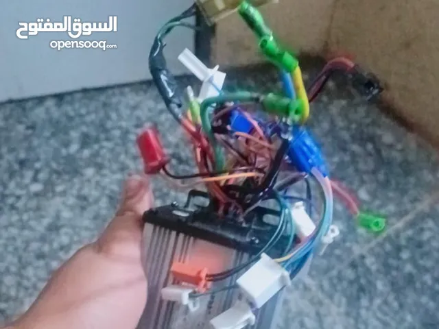 هذا البلك الجبير اني محوره مال هارلي تشيله وتجيب بلك ابيض زغير مال شحن العقل 60V 1000W