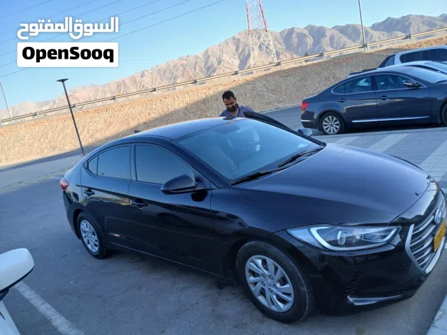 Hyundai Elentra 2017 Black Full Automatic