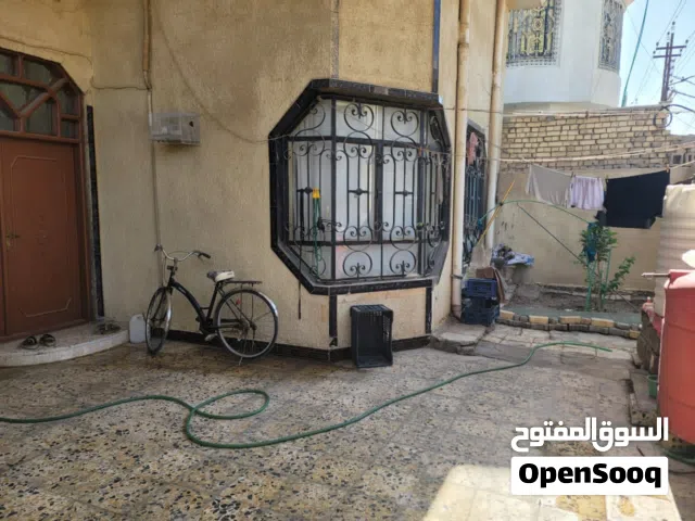 بيت مؤثث للبيع بالمعقل قرب مستشفى الموانئ