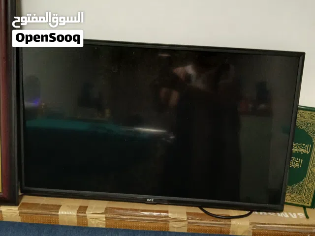 تلفزيون First 1 مقاس 32 بوصة LED بحالة ممتازة للبيع".