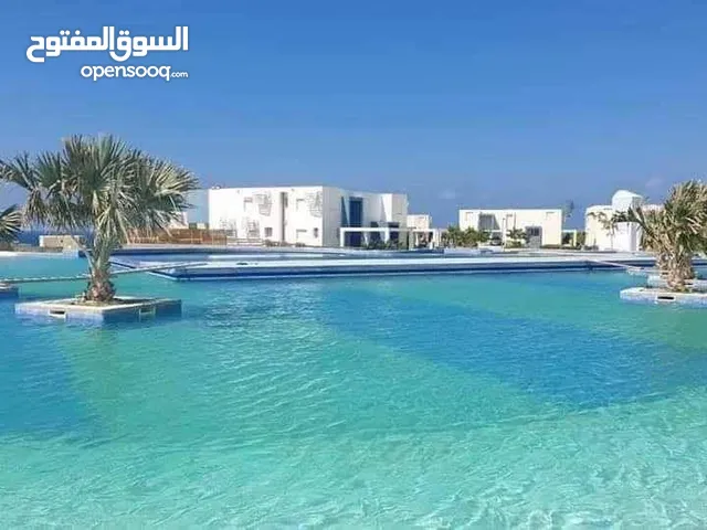 R- شاليه متشطب بالفرش و الاجهزه للبيع في فوكا باي الساحل الشمالي خصم علي الكاش