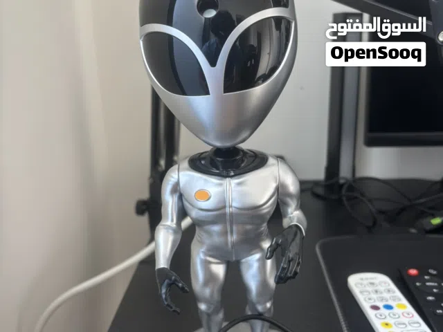 LED lights Allen Can be carried with your hand Not a big size Nothing is broken all brand new