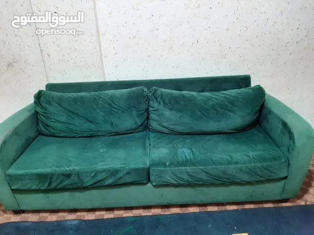 طقم كنب نوع ايشلي متحرك وثقيل