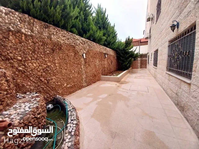 220 m2 3 Bedrooms Apartments for Sale in Amman Al Muqabalain