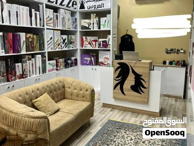 ديكور محل للبيع