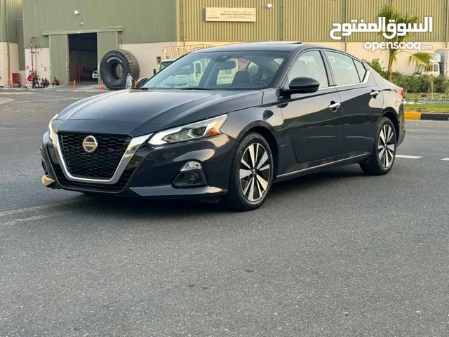 Nissan Altima SL full option 2020