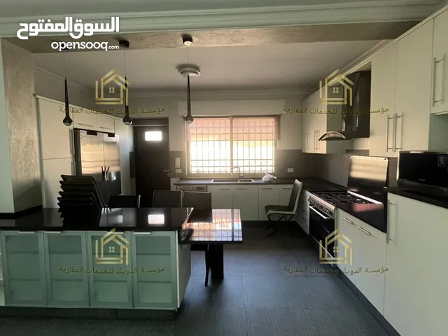 شقة مميزة في منطقة الجبيهة