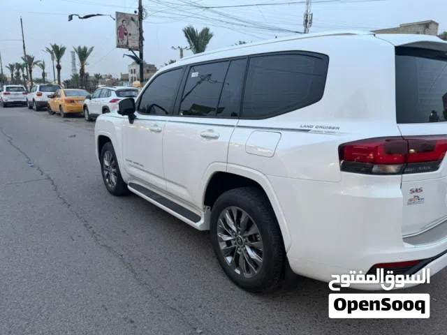 2024 Toyota Land Cruiser GXR