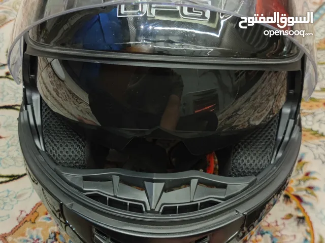Helmets for sale in Baghdad