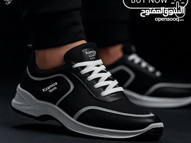 كوتشي ميجا
