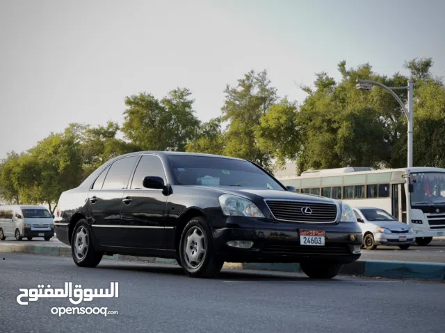 Used Lexus LS in Abu Dhabi