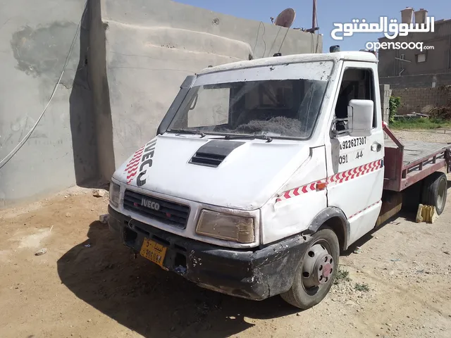 ساحبة افكو 4010