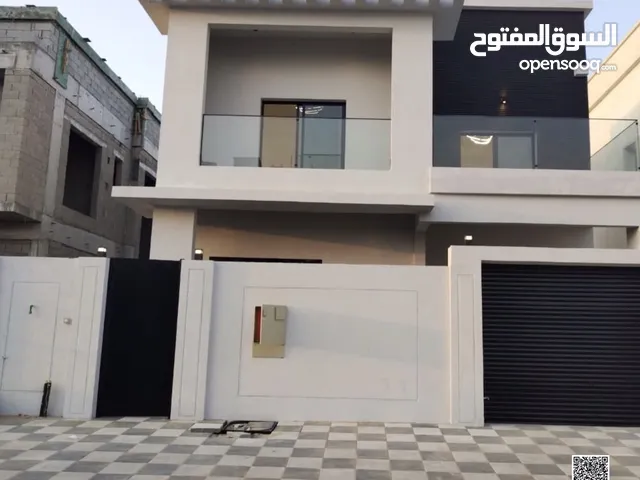 *W فيلا فاخرة للبيع بالياسمين عجمان  4 غرف ماستر - مساحة واسعة - تكييف مركزي - قريب من جميع للخدمات