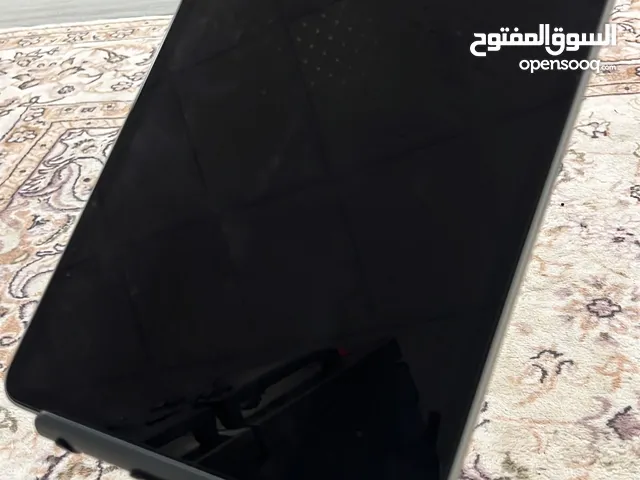 Apple iPad pro 4 128 GB in Musandam