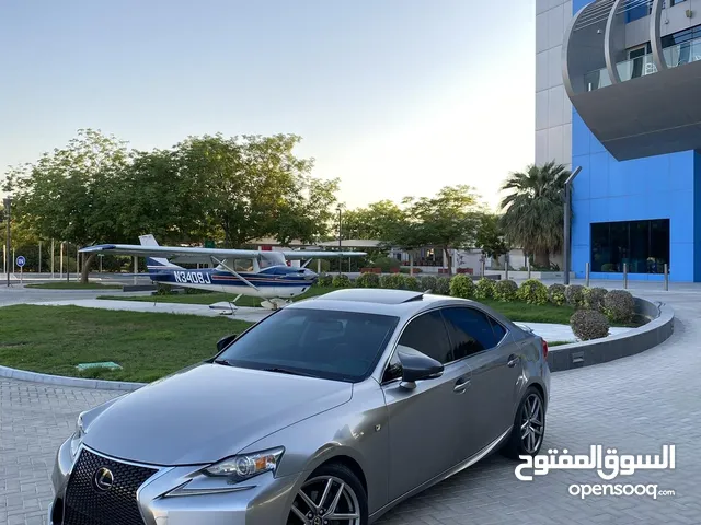 Used Lexus IS in Northern Governorate