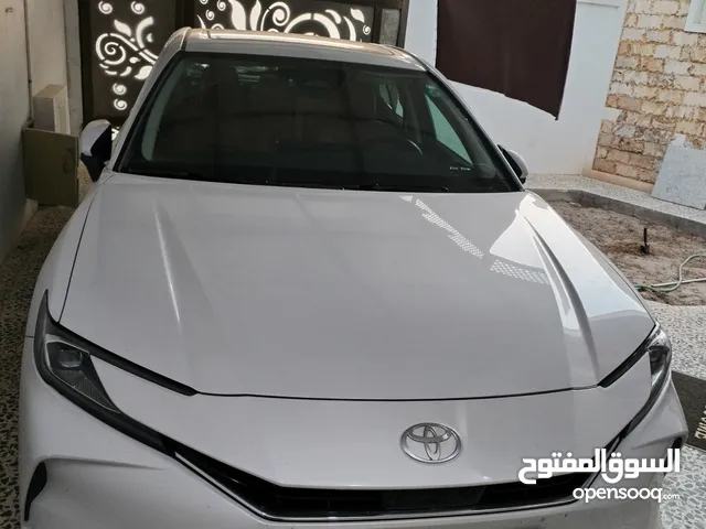 تويوتا كامري 2024 شكل 2025 وارد صيني للبيع