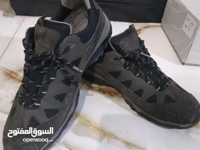 45 Sport Shoes in Basra