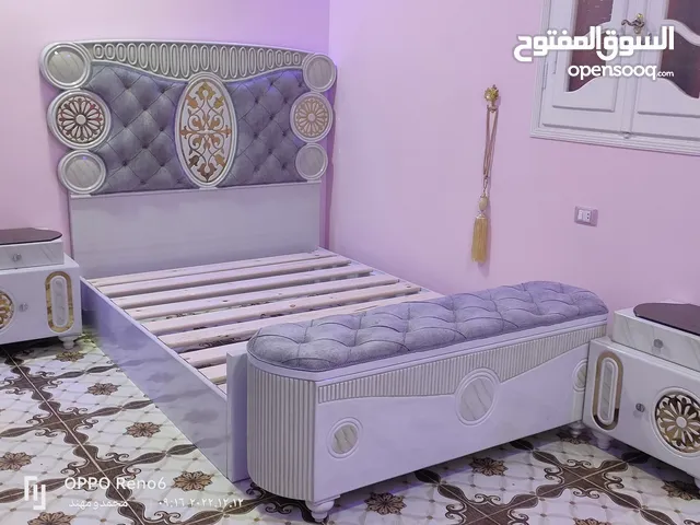 معلم دهانات ابواب واثاث دهان ديكو فرن ويوجد مرمات لجميع الغرف النوم والمطابخ والسفرة والأبواب