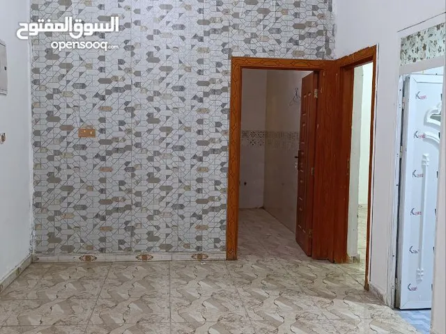 150 m2 2 Bedrooms Townhouse for Rent in Basra Maqal