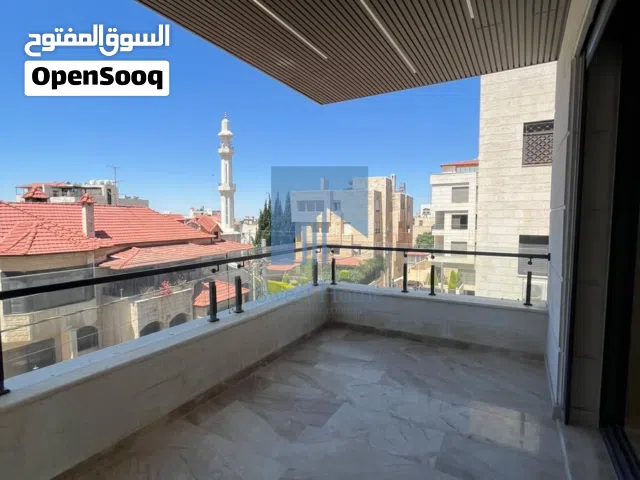 220 m2 4 Bedrooms Apartments for Sale in Amman Um Uthaiena