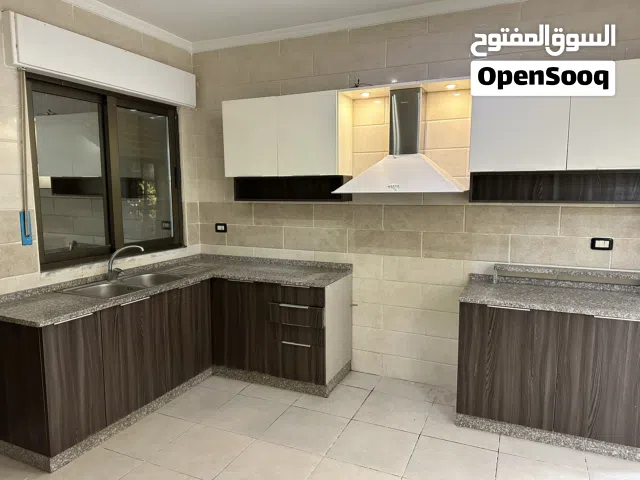 شقه مميزه للايجار قرب اسواق MK الراهبات الورديه/مساحه 165مناسبه للطلبه الوافدين /العرسان/عائله صغيره