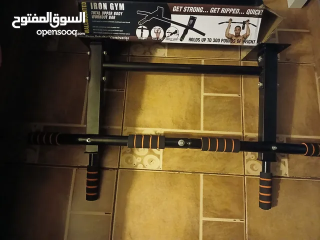 جهاز(pull up) للرياضيين