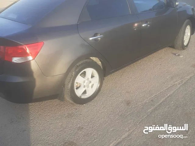 Used Kia Cerato in Tripoli