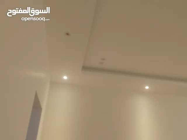 137 m2 4 Bedrooms Townhouse for Sale in Northern Governorate Madinat Hamad