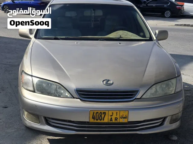 ليكزيس ES300 للبيع موديل 2001