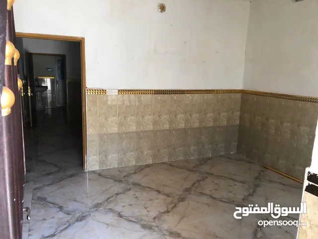 90 m2 2 Bedrooms Townhouse for Rent in Baghdad Elshaab