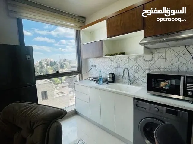 160 m2 3 Bedrooms Apartments for Rent in Ramallah and Al-Bireh Al Masyoon