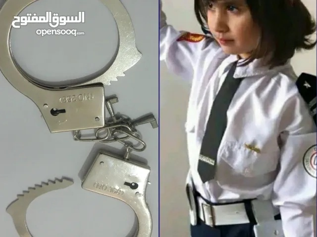 مينوط حديد Menottes Métal
