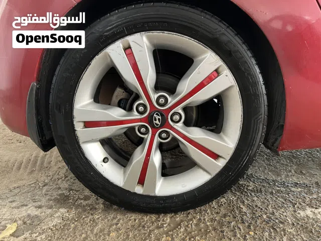 جنط هيونداي فيلوستر الأصلي 18 مع كوشوك للبيع بسعر مغري