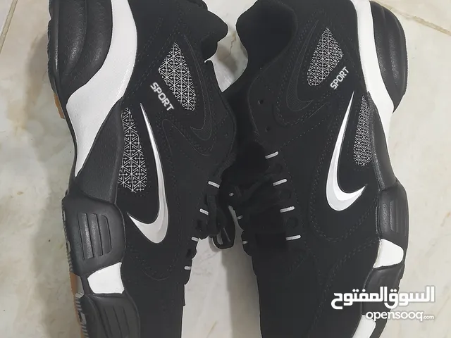 43 Sport Shoes in Ras Al Khaimah