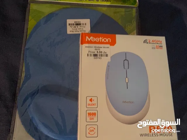 ماوس لاسلكي عملي بميزات جميله و معه pad