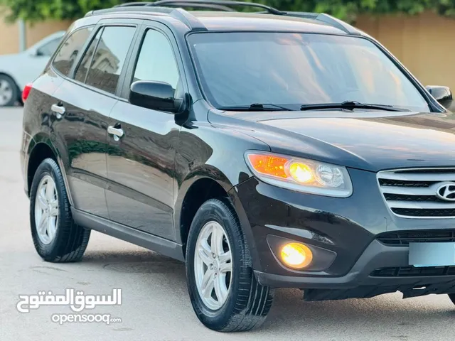 Used Hyundai Santa Fe in Tripoli