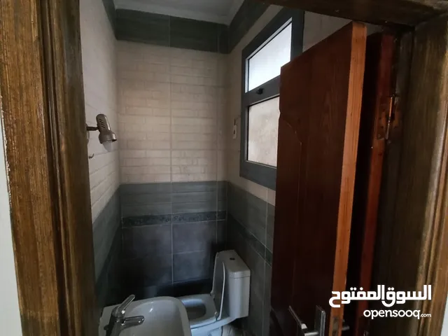 140 m2 3 Bedrooms Apartments for Sale in Cairo First Settlement