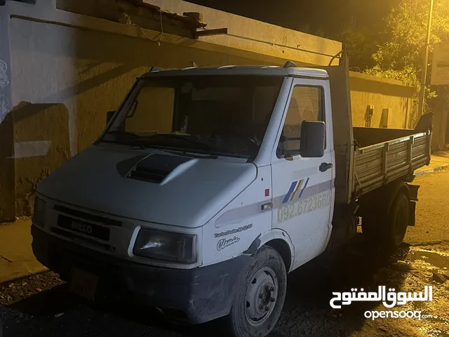 إيفيكو 35 12 قلاب يصرف