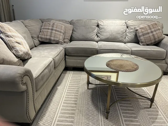 Stylish Living Room Set – Only 250BD (OBO)!