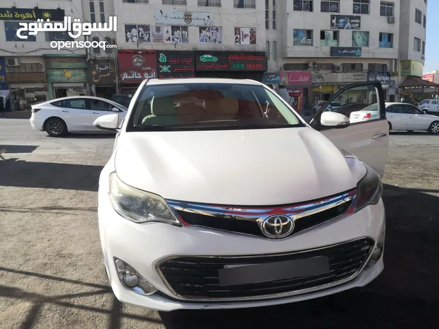 Used Toyota Avalon in Amman